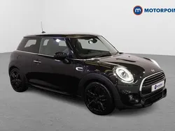 Black Used 2019 Mini Cooper Hatch Hatchback | £13,049 (Fair price)