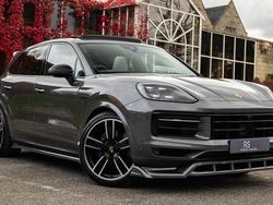 Used 2025 Porsche Cayenne SUV | £76,990 (Good price)