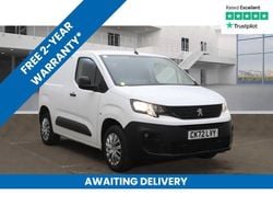 White Used 2022 Peugeot Partner Premium Van | £12,995 (A bit pricey)