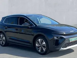 Black Used 2025 Skoda Elroq SUV | £29,780 (Fair price)