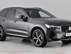 Pine grey Used 2022 Volvo XC60 R-Design SUV | £34,495 (Fair price)