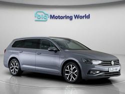Grey Used 2024 VW Passat SEL Estate | £22,400 (Fair price)