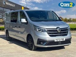 Grey Used 2022 Renault Trafic Van | £22,495 (Good price)