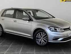 Used 2019 VW Golf VII SE Hatchback | £12,995 (Good price)