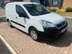 White Used 2017 Citroën Berlingo MPV | £3,995 (Super price)