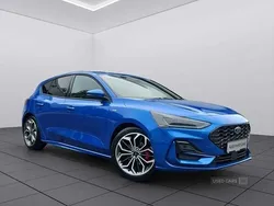 Blue Used 2025 Ford Focus ST-Line X Hatchback | £24,495 (Expensive)