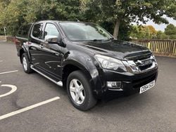 Black Used 2014 Isuzu D-Max Pickup | £9,495 (Fair price)