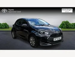 Black Used 2022 Toyota Yaris Hybrid Hatchback | £16,038 (Good price)