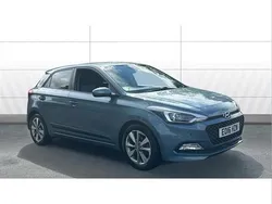 Blue Used 2016 Hyundai i20 Premium Hatchback | £7,953 (Good price)