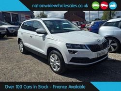 White Used 2019 Skoda Karoq SE Technology SUV | £7,987 (Fair price)