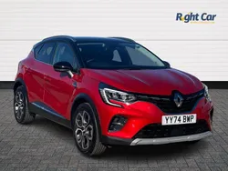 Red Used 2024 Renault Captur Techno SUV | £17,999 (Fair price)