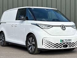 White Used 2023 VW ID. Buzz Pro MPV | £26,485 (Good price)