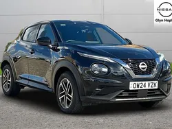 Black Used 2024 Nissan Juke N-Connecta SUV | £17,311 (Fair price)