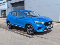 Blue Used 2022 MG ZS Excite Sedan | £14,495 (Fair price)