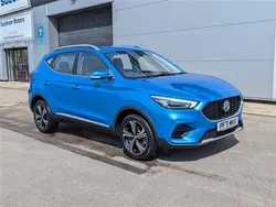 Blue Used 2022 MG ZS Excite Sedan | £14,495 (Fair price)
