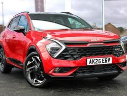 Red Used 2025 Kia Sportage 4 SUV | £32,588 (Good price)
