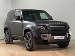 Black Used 2025 Land Rover Defender HSE Dynamic SUV | £67,500 (Super price)