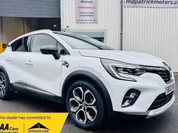 White Used 2022 Renault Captur SE SUV | £14,495 (Fair price)