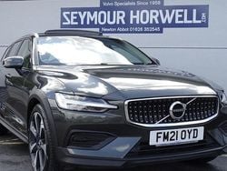 Used 2022 Volvo V60 CC Estate | £28,995 (Fair price)