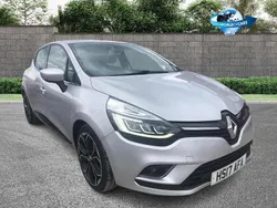 Silver Used 2017 Renault Clio IV Dynamique Hatchback | £5,999 (Fair price)