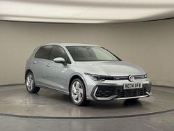 Oyster silver metallic/oyster silver metallic Used 2024 VW Golf VIII GTE Hatchback | £27,650 (Super price)