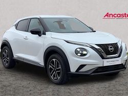 White Used 2024 Nissan Juke N-Connecta SUV | £18,975 (Expensive)