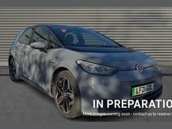 Moonstone grey black Used 2021 VW ID.3 Pro Performance Hatchback | £15,241 (Fair price)