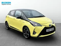Yellow Used 2017 Toyota Yaris Hybrid Edition Hatchback | £9,901 (Fair price)