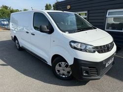 White Used 2020 Vauxhall Vivaro Van | £9,250 (Super price)