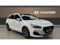 White Used 2018 Hyundai i30 Premium SE Estate | £12,827