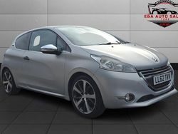 White Used 2012 Peugeot 208 Hatchback | £1,295 (Good price)