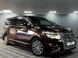 Mauve Used 2014 Nissan Elgrand MPV | £9,990 (Good price)