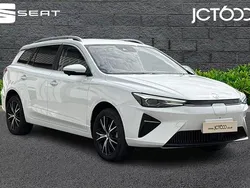 White Used 2023 MG MG5 EV Trophy Estate | £15,413 (Good price)