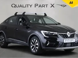 Black Used 2021 Renault Arkana Iconic SUV | £13,875 (Fair price)