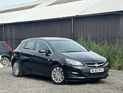 Black Used 2015 Vauxhall Astra Excite Hatchback | £2,199 (Super price)