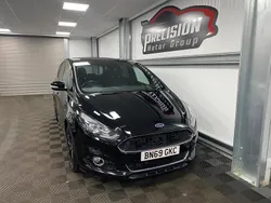 Black Used 2019 Ford S-MAX ST-Line MPV | £18,295 (Fair price)