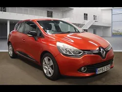 Red Used 2013 Renault Clio IV Dynamique Hatchback | £1,695 (Fair price)