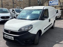 White Used 2019 Fiat Doblò MPV | £6,950 (Fair price)