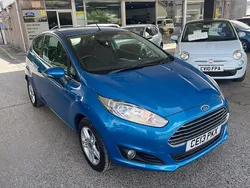 Blue Used 2013 Ford Fiesta Zetec Hatchback | £3,995 (Fair price)