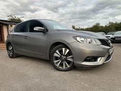 Grey Used 2015 Nissan Pulsar N-TEC Hatchback | £3,995 (Super price)