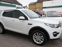 White Used 2018 Land Rover Discovery Sport SE SUV | £10,750 (Good price)