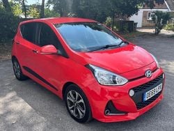 Red Used 2019 Hyundai i10 Premium SE Hatchback | £10,364 (Fair price)