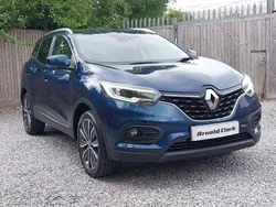 Blue Used 2019 Renault Kadjar Iconic SUV | £11,698 (Fair price)