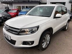 White Used 2012 VW Tiguan Sport SUV | £7,890 (Fair price)