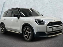 White Used 2024 Mini Countryman Exclusive SUV | £31,500 (Fair price)