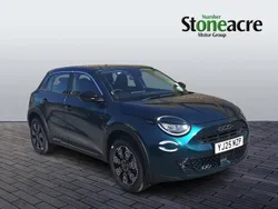 Green New 2025 Fiat 600 La Prima Hatchback | £19,495 (Super price)