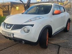 White Used 2013 Nissan Juke Tekna SUV | £3,899 (Fair price)
