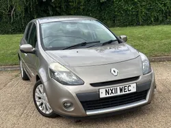 Beige Used 2011 Renault Clio II Dynamique Hatchback | £1,495 (Good price)