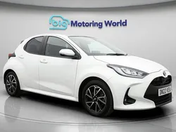 White Used 2022 Toyota Yaris Hybrid Design Hatchback | £16,000 (Good price)
