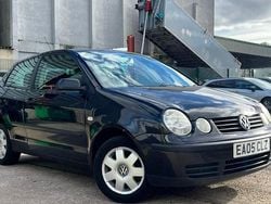 Black Used 2005 VW Polo Hatchback | £1,000 (Fair price)